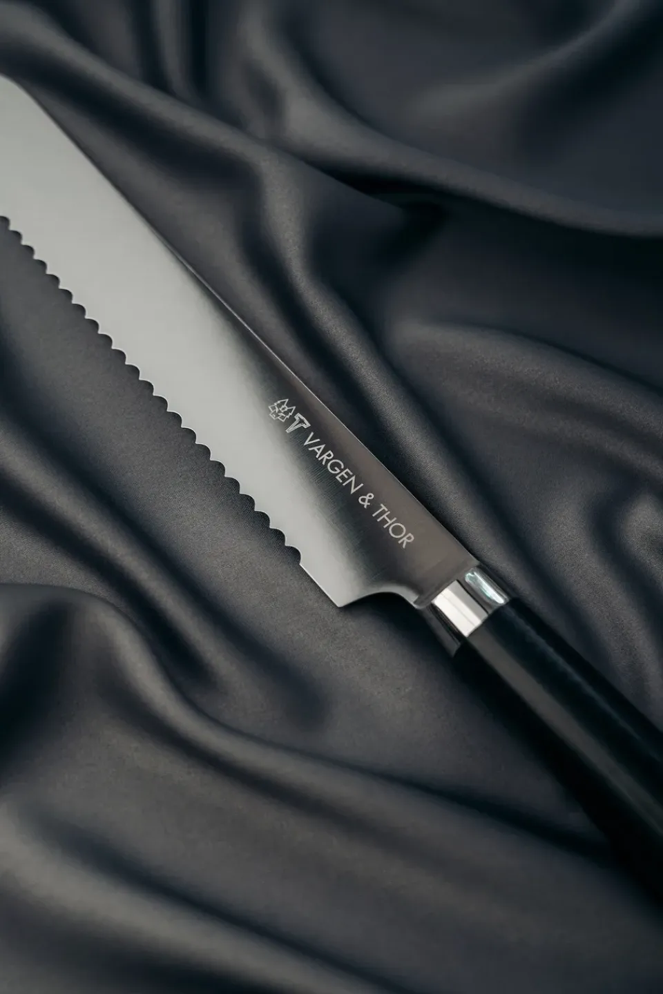 New Vargen & Thor Vargavinter bread knife 21 cm, Elmer Black