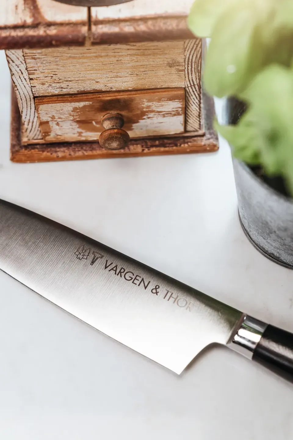 Best Vargen & Thor Vargavinter knife 20 cm, Roy X Black