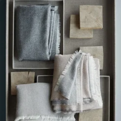 New Elvang Denmark Venice throw, White-nude Beige