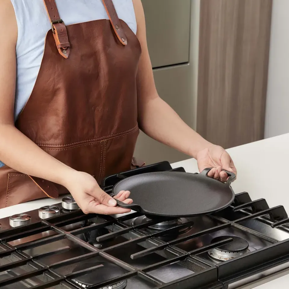 Cast Iron Pans|Frying Pans & Skillets^Victoria Comal frying pan two handles pre-seasoned, Ø25 cm → Ø25 cm Black