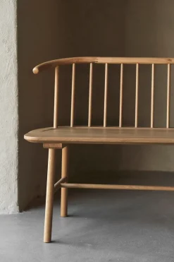 Online NJRD VIOR bench with backrest, Lacquered oak Beige