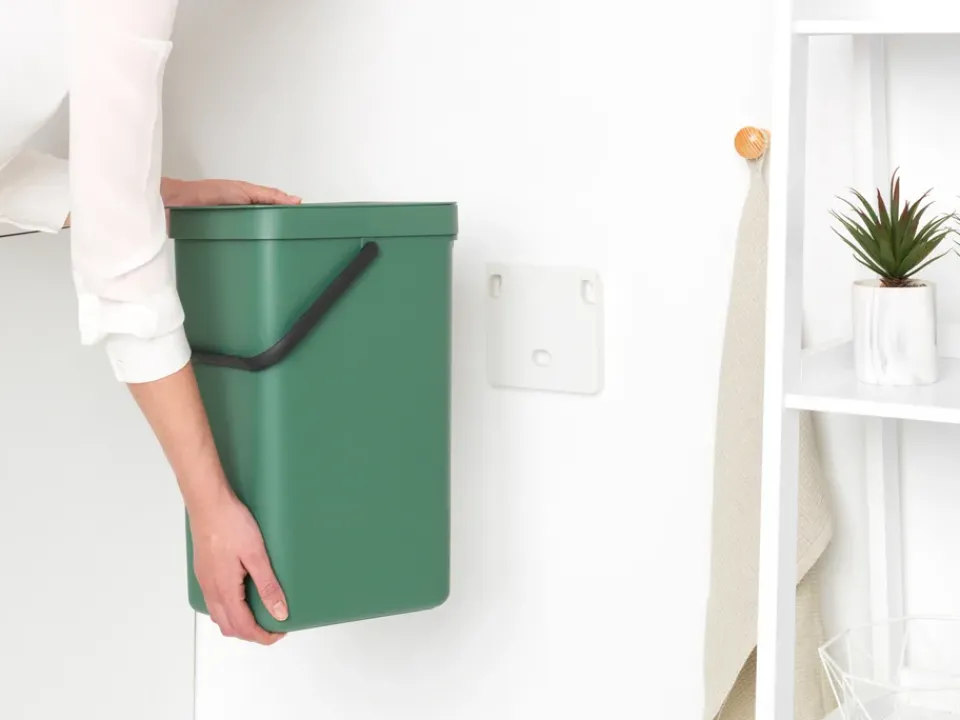 Outlet Brabantia Waste Bin Sort & Go 16L, Fir Green