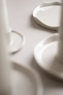 Hot DBKD Wave candle sticks, Shiny mole Beige
