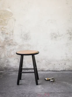 Hans K ZigZag pad stool/bar stool, Bonded leather Black