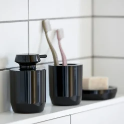 Outlet Zone Denmark Zone Suii toothbrush mug 9 cm, Black