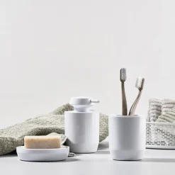 New Zone Denmark Zone Suii toothbrush mug 9 cm, White